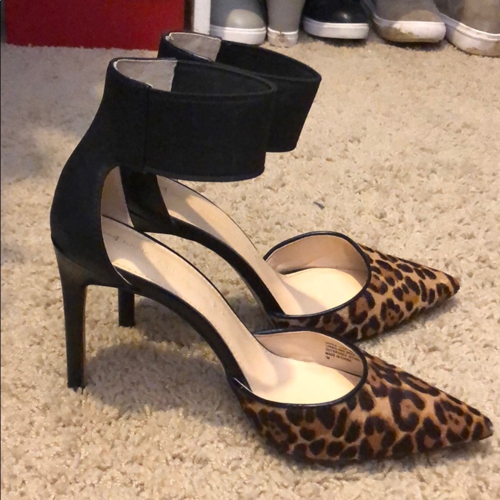 Leopard Heels ๐ - Picture 5 of 6